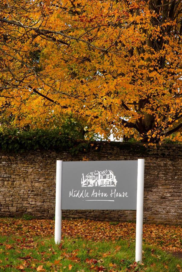 Middle Aston House B&B 외부 사진